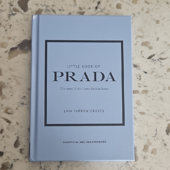 Little Book of Prada - Blue Cover - Picture 1 of 4